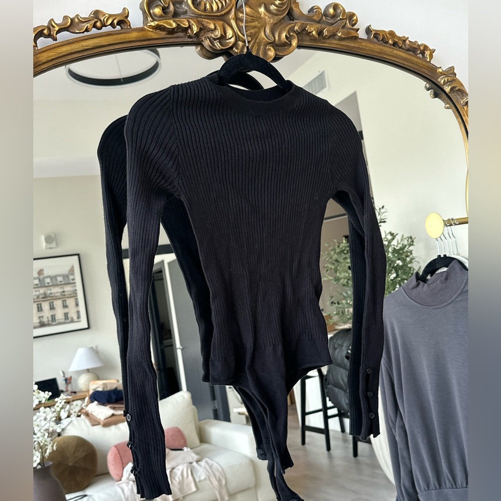 Scoop Black Bodysuit with button detailing